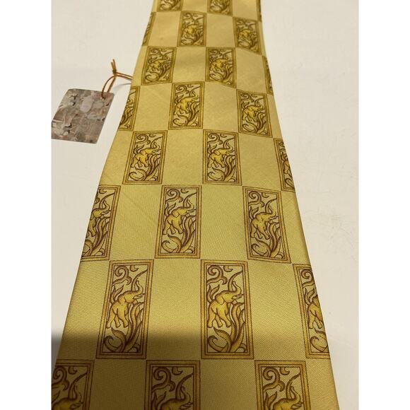 NEW‎ JIM THOMPSON ELEPHANT ANIMAL PATTERN YELLOW COLOR THAI SILK NECKTIE TIE - Picture 1 of 7